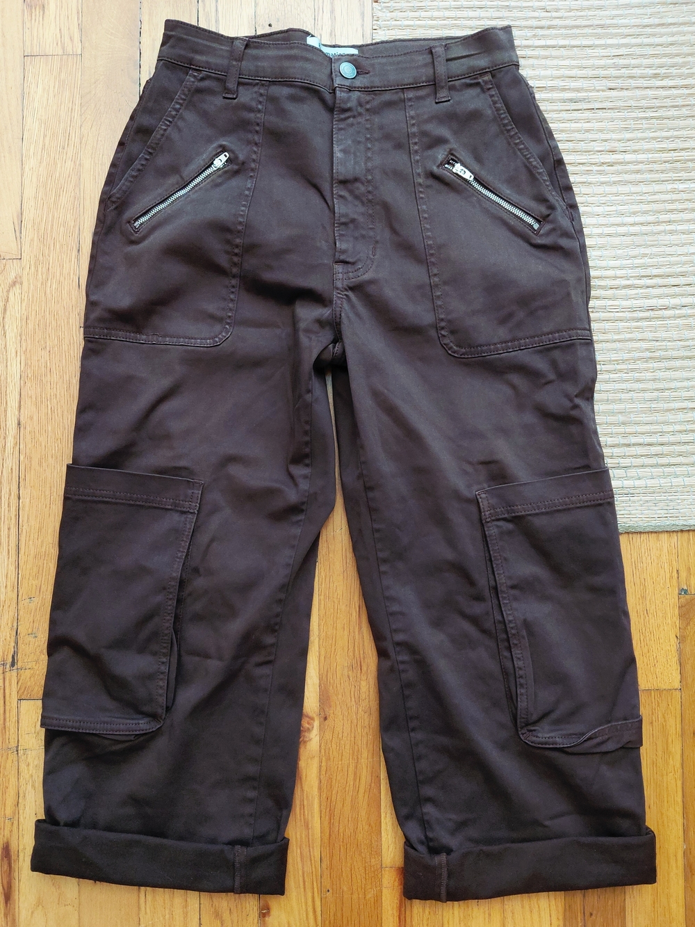 Never Worn-Reformation Dark Brown Unisex Cargo Pants with Zip Pockets